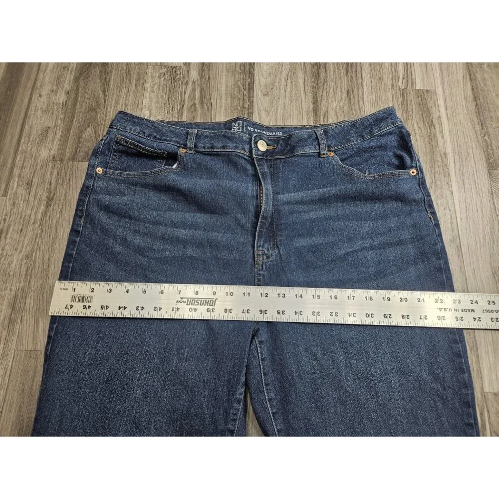 (3/$35) No Boundaries Juniors 21 Blue High Rise Straight Leg‎ Denim Stretch